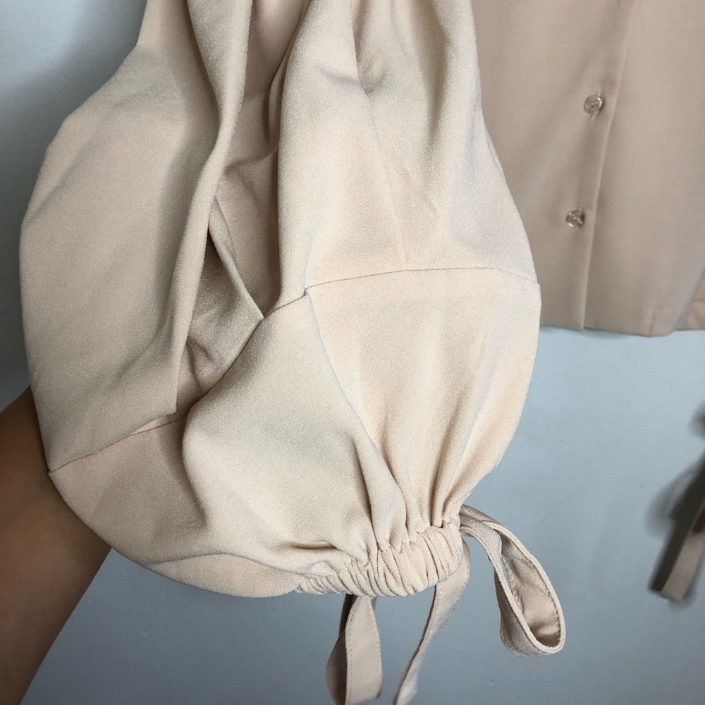 J.O.A | Button Down Bell Sleeve Top - Picture 4 of 7